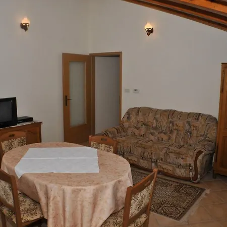 1a Lilly Vabriga With Sea View Tar-Vabriga