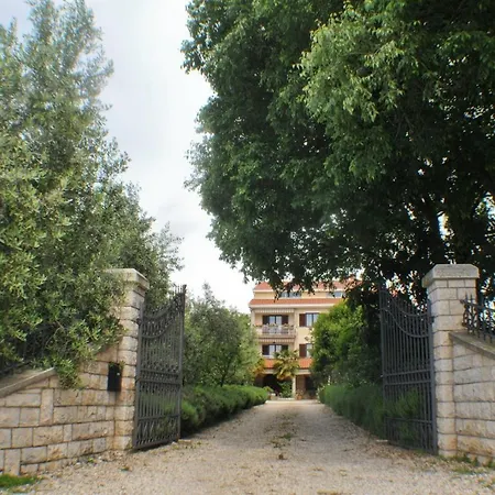 1a Lilly Vabriga With Sea View